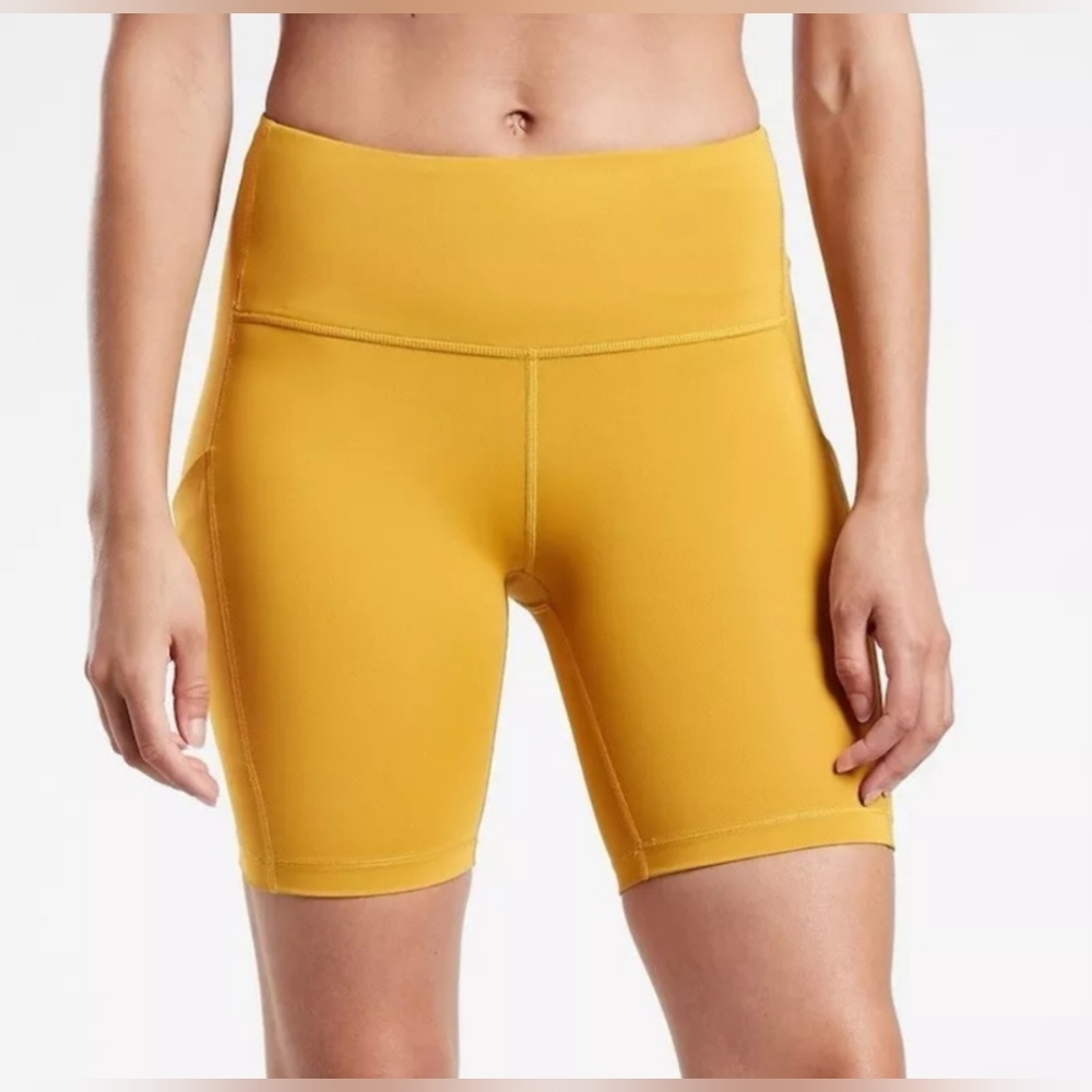 Athleta Ultimate Stash Pocket 7" Short Women's Sz S Citron Acid Yellow Green